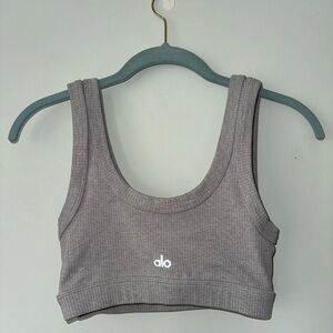 Alo Yoga sports bra size XS